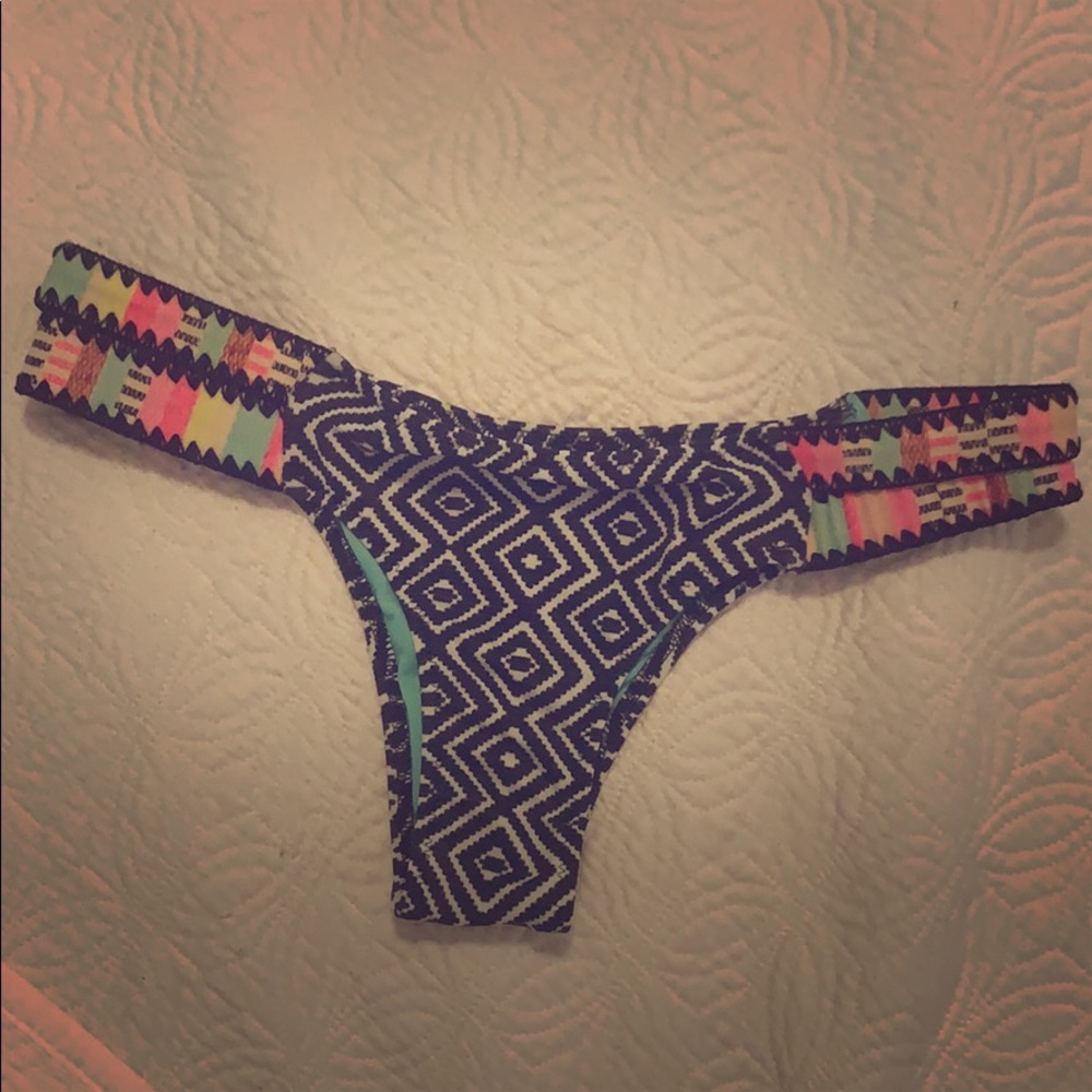 Bikini bottoms extra cheeky